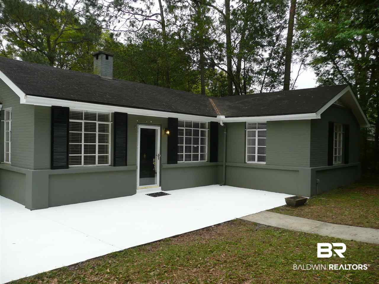 311 Dawn Place Mobile, AL 36609 - Photo 35 of 35 Front