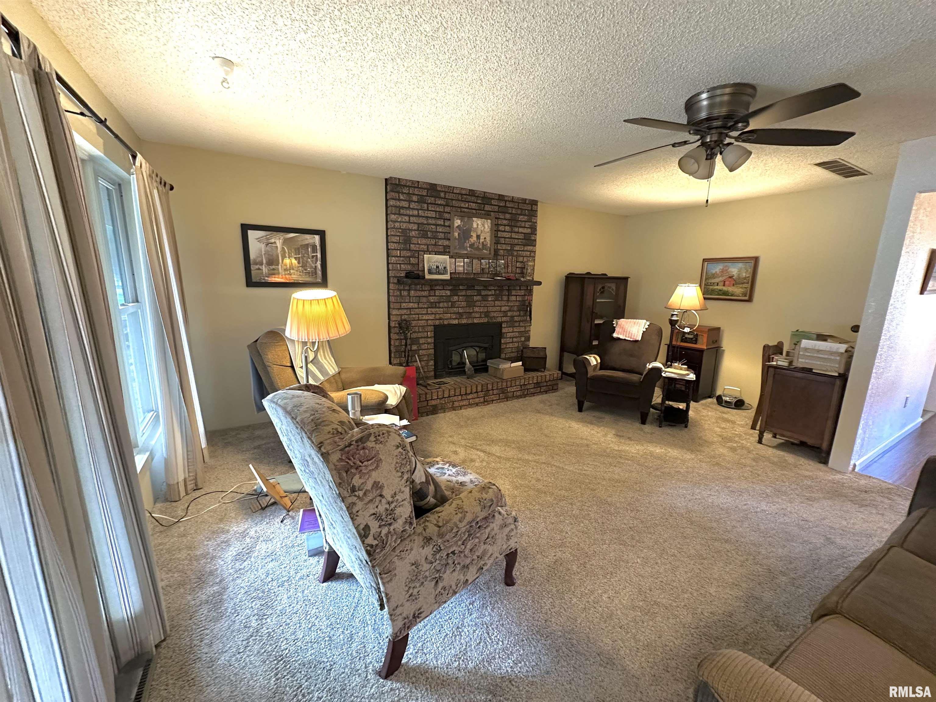 1629 Green Street Road Centralia, IL 62801 - Photo 3 of 14