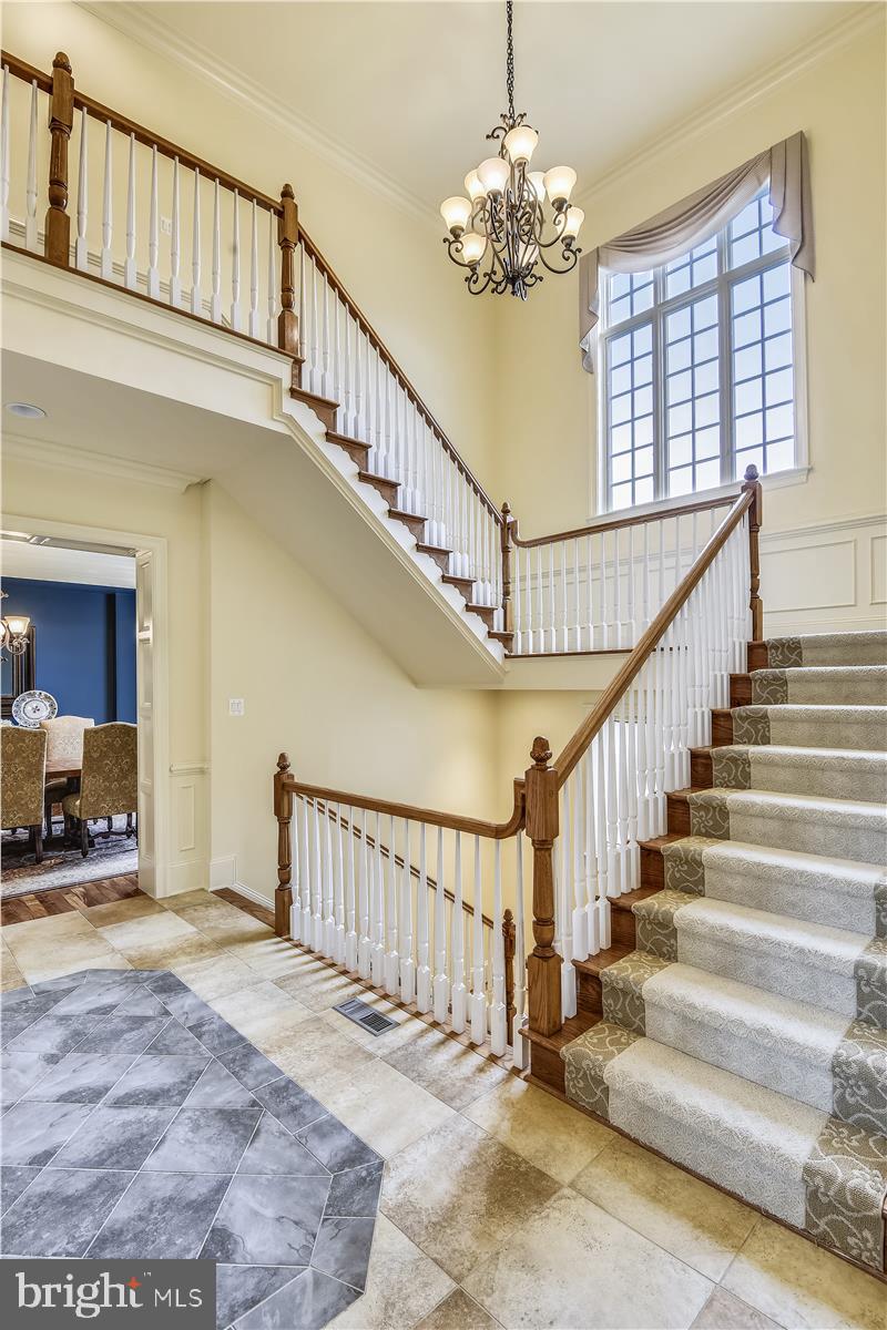12056 Open Run Road Ellicott City, MD 21042 - Photo 111 of 114 Foyer view of main stair case