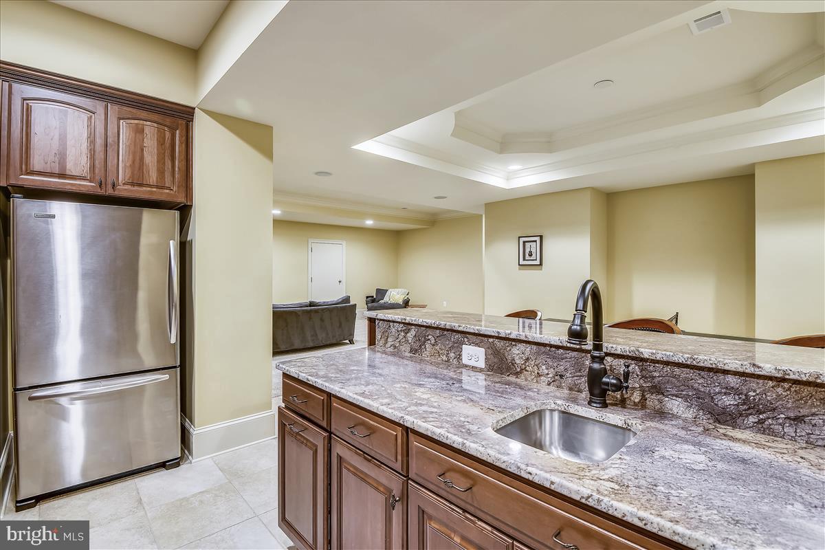 12056 Open Run Road Ellicott City, MD 21042 - Photo 67 of 114 Wet Bar in kitchenette