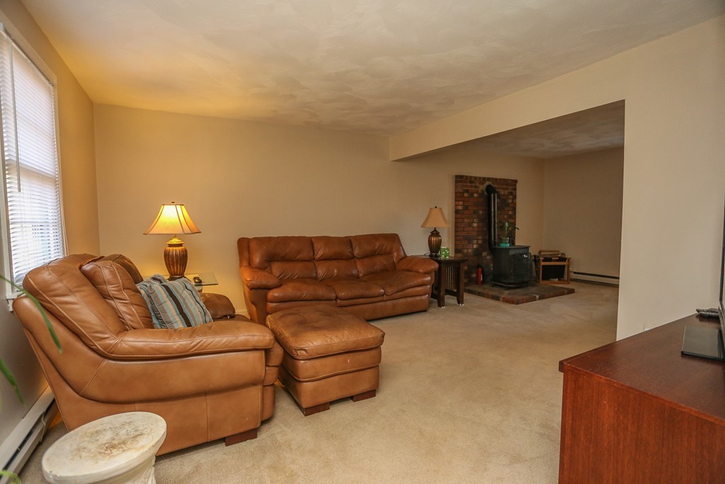 74 Fiske Mill Road Upton, MA 01568 - Photo 5 of 23 Gallery Image 5