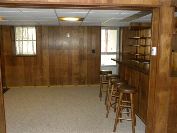 43 Warren Road Auburn, MA 01501 - Photo 16 of 30 Gallery Image 16