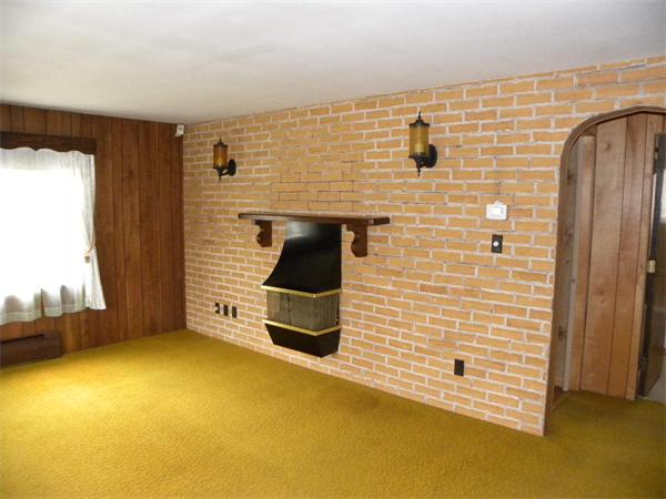 43 Warren Road Auburn, MA 01501 - Photo 7 of 30 Gallery Image 7
