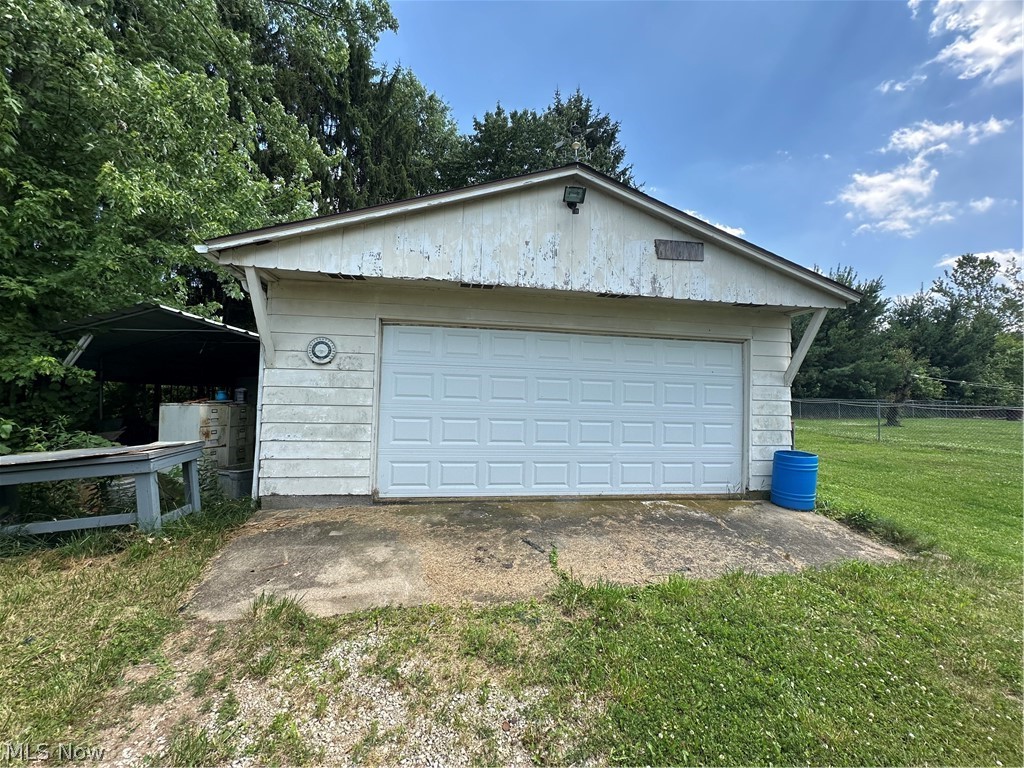 10056 Lawndell Road Southwest Navarre, OH 44662 - Photo 2 of 18