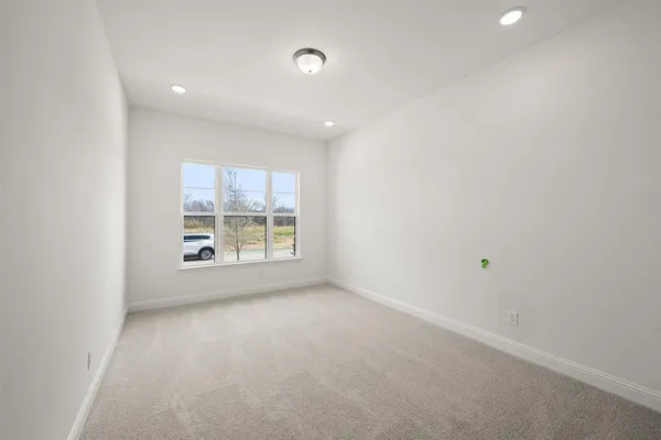 $829,990 | 4730 Hawthorn Hls Lane, Arlington, TX 76005