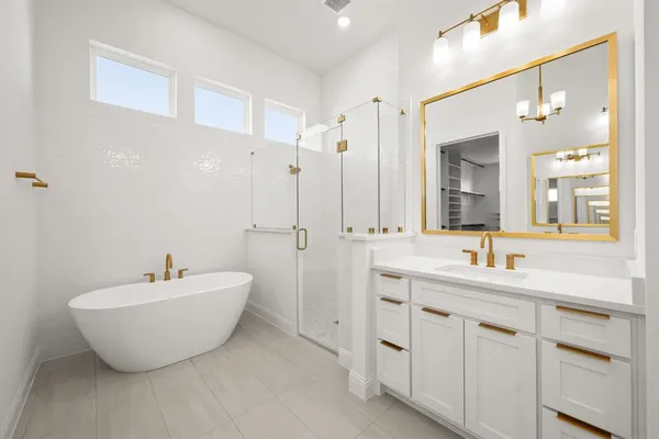 $829,990 | 4730 Hawthorn Hls Lane, Arlington, TX 76005