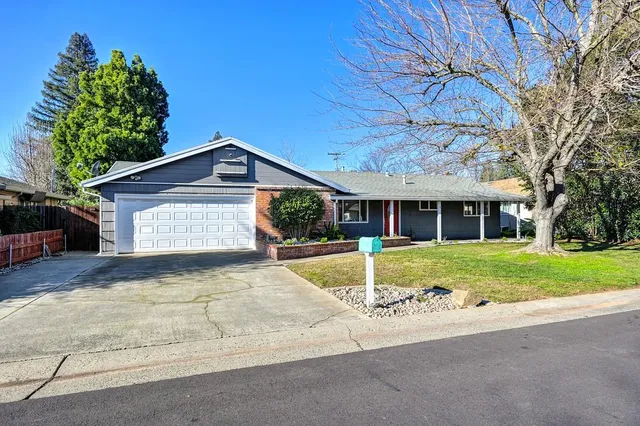 $624,500 | 3129 Murchison Way, Carmichael, CA 95608