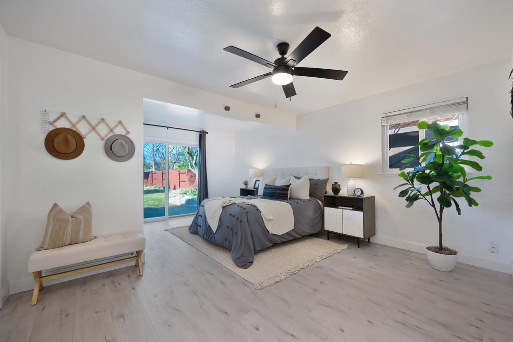 3129 Murchison Way Carmichael, CA 95608 - Photo 23 of 41 Primary bedroom