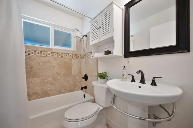 $624,500 | 3129 Murchison Way, Carmichael, CA 95608