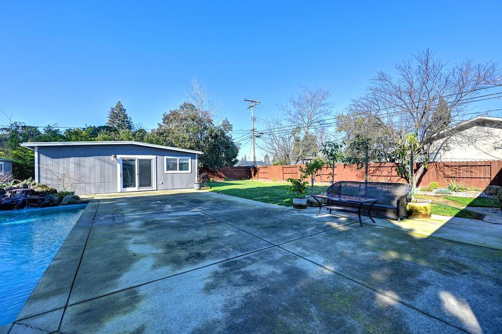 3129 Murchison Way Carmichael, CA 95608 - Photo 35 of 41 Detached retreat