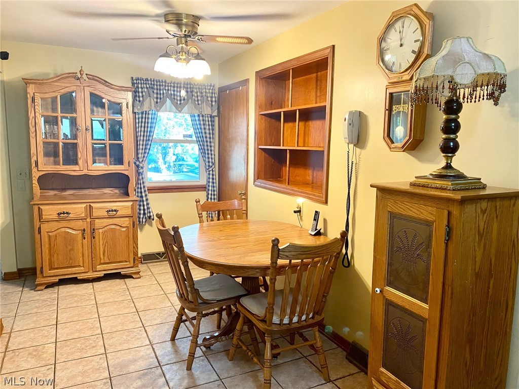 39781 Butternut Ridge Road Elyria, OH 44035 - Photo 4 of 17