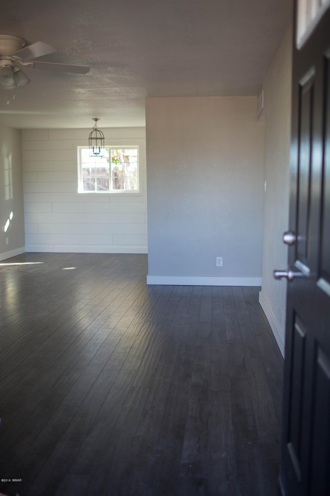 419 West 8th S Street Snowflake, AZ 85937 - Photo 2 of 35