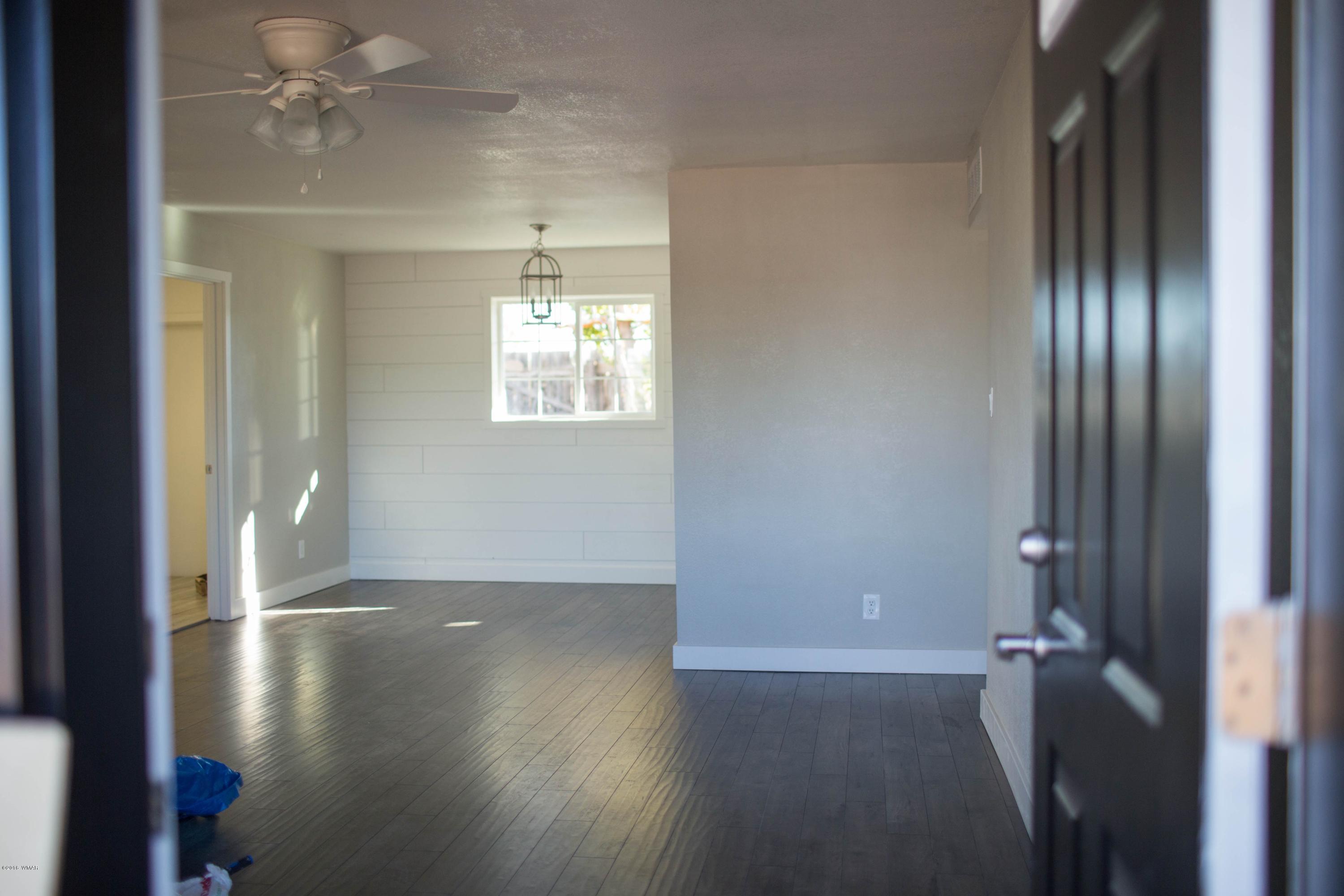 419 West 8th S Street Snowflake, AZ 85937 - Photo 3 of 35