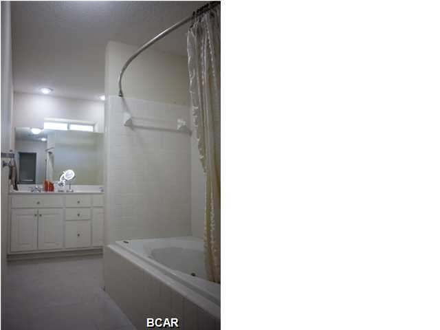 1905 Rhett Place Lynn Haven, FL 32444 - Photo 10 of 20