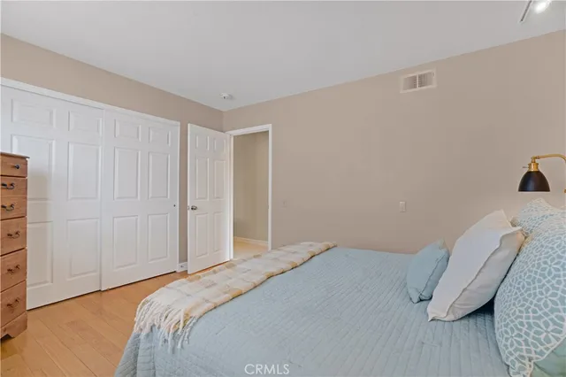 a view of empty room with windows