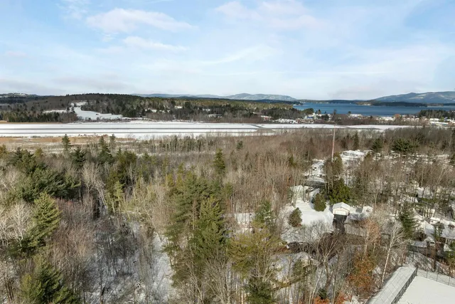 $155,900 | 320 Old Lake Shore Road, Unit 17, Gilford, NH 03249