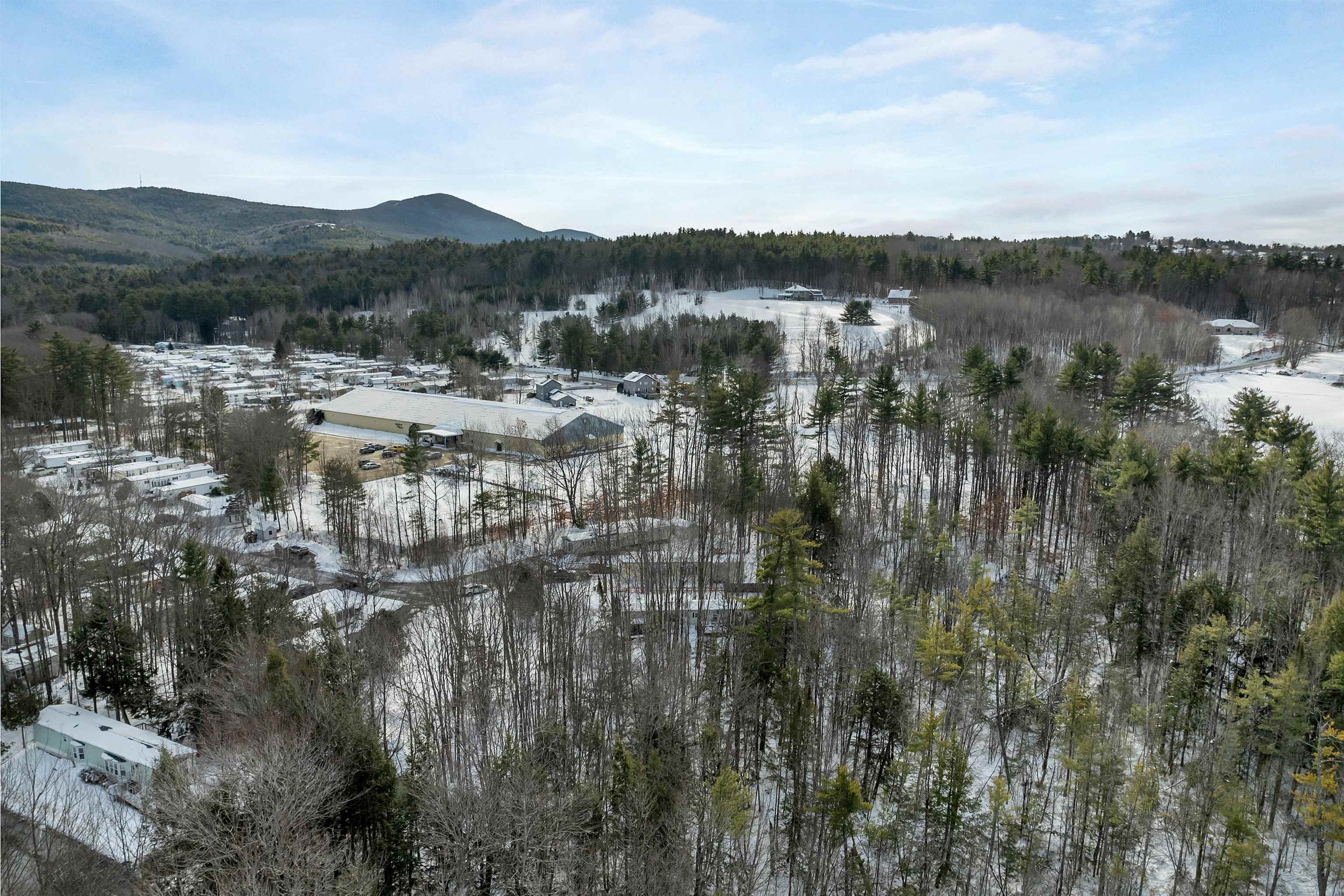 320 Old Lake Shore Road, Unit 17 Gilford, NH 03249 - Photo 22 of 47