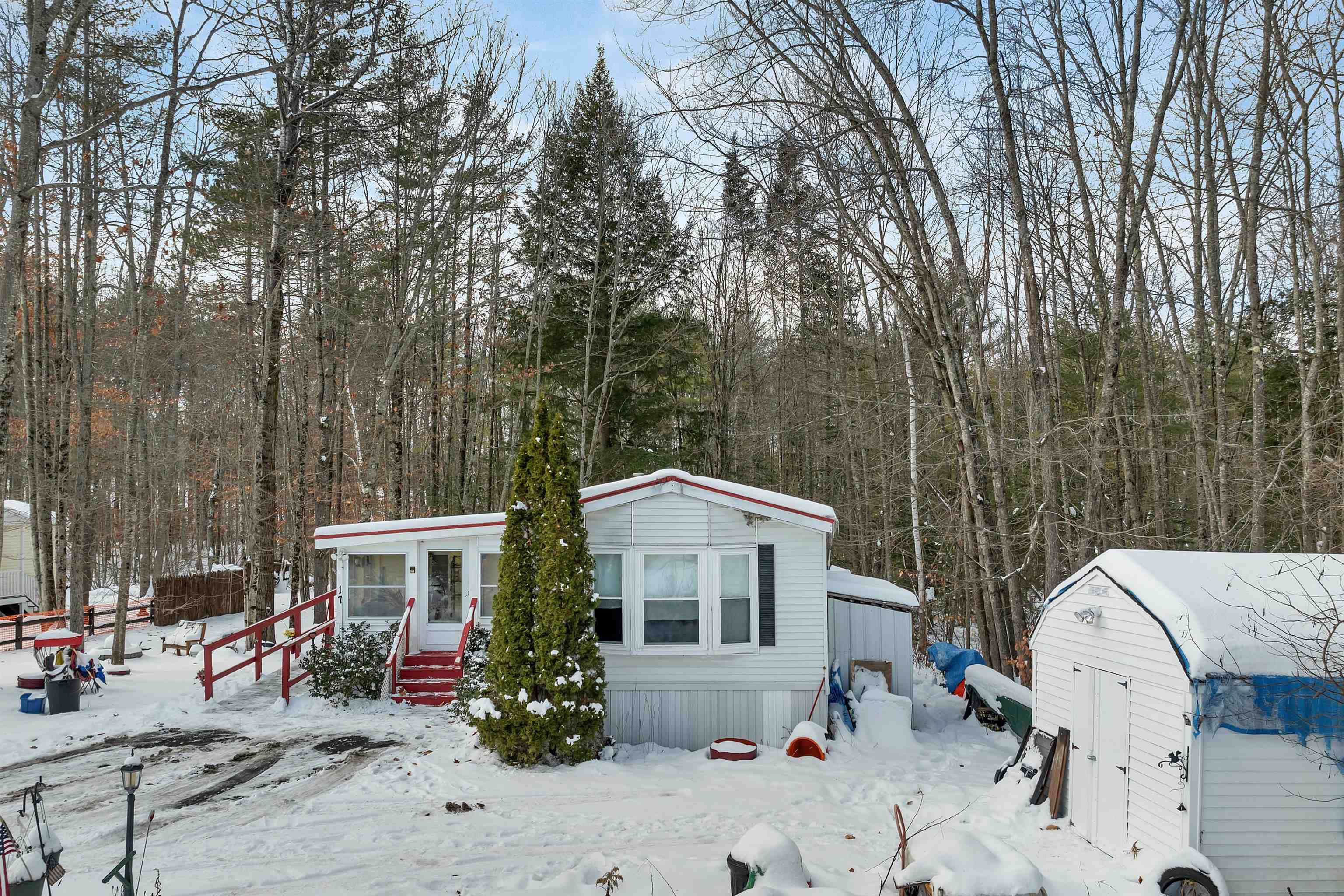 320 Old Lake Shore Road, Unit 17 Gilford, NH 03249 - Photo 4 of 47