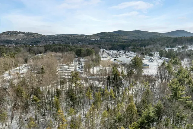 $155,900 | 320 Old Lake Shore Road, Unit 17, Gilford, NH 03249