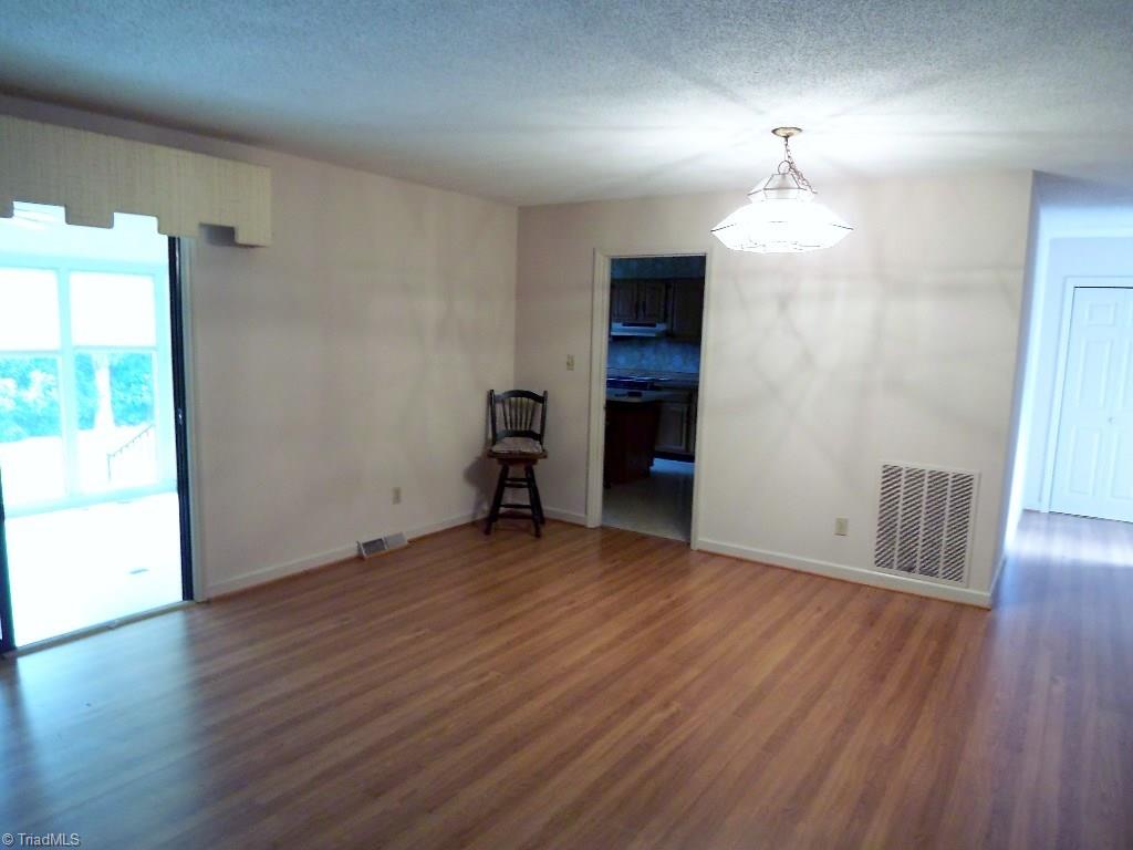 148 Old Mill Road, Unit C High Point, NC 27265 - Photo 17 of 20 Dining Area