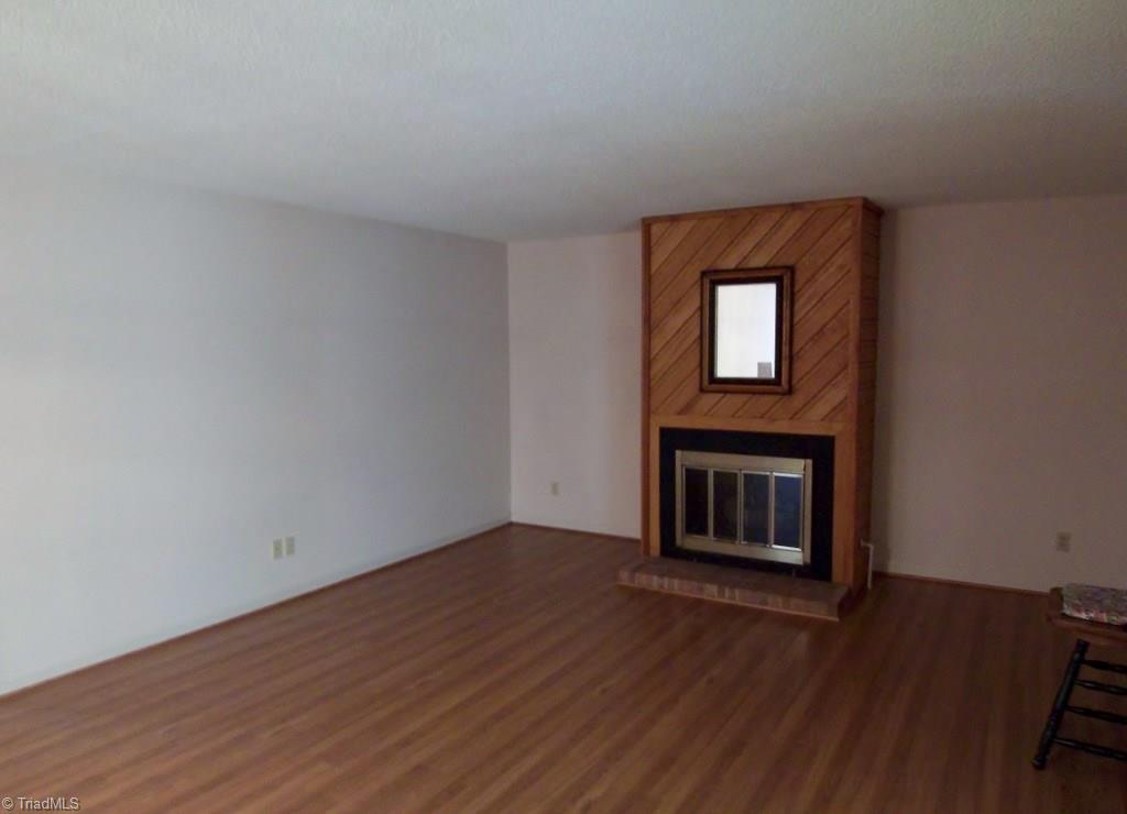 148 Old Mill Road, Unit C High Point, NC 27265 - Photo 8 of 20 Living Room