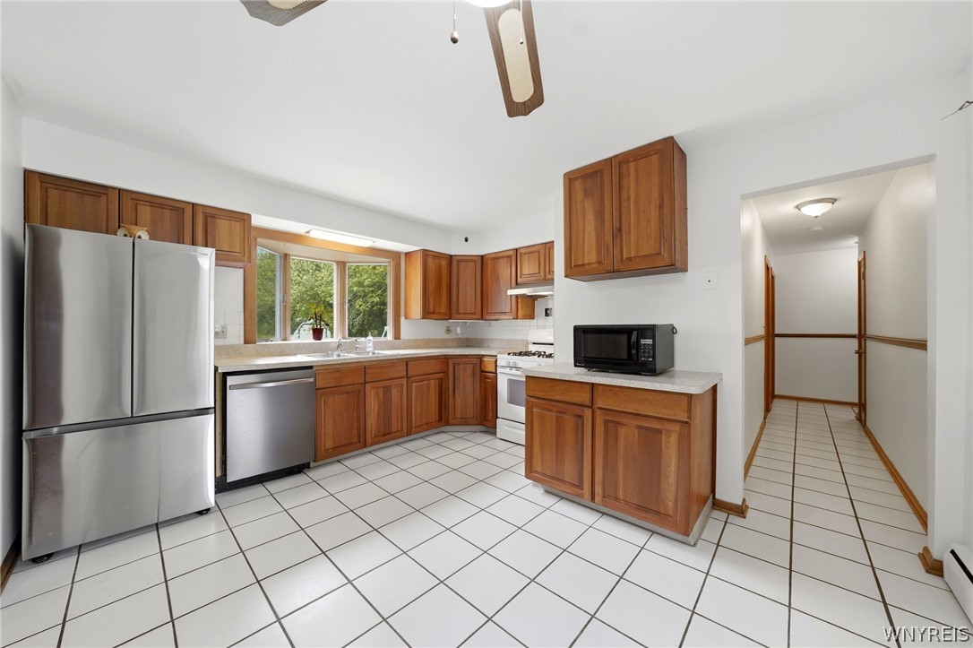 5676 Homestead Road Boston, NY 14075 - Photo 13 of 47