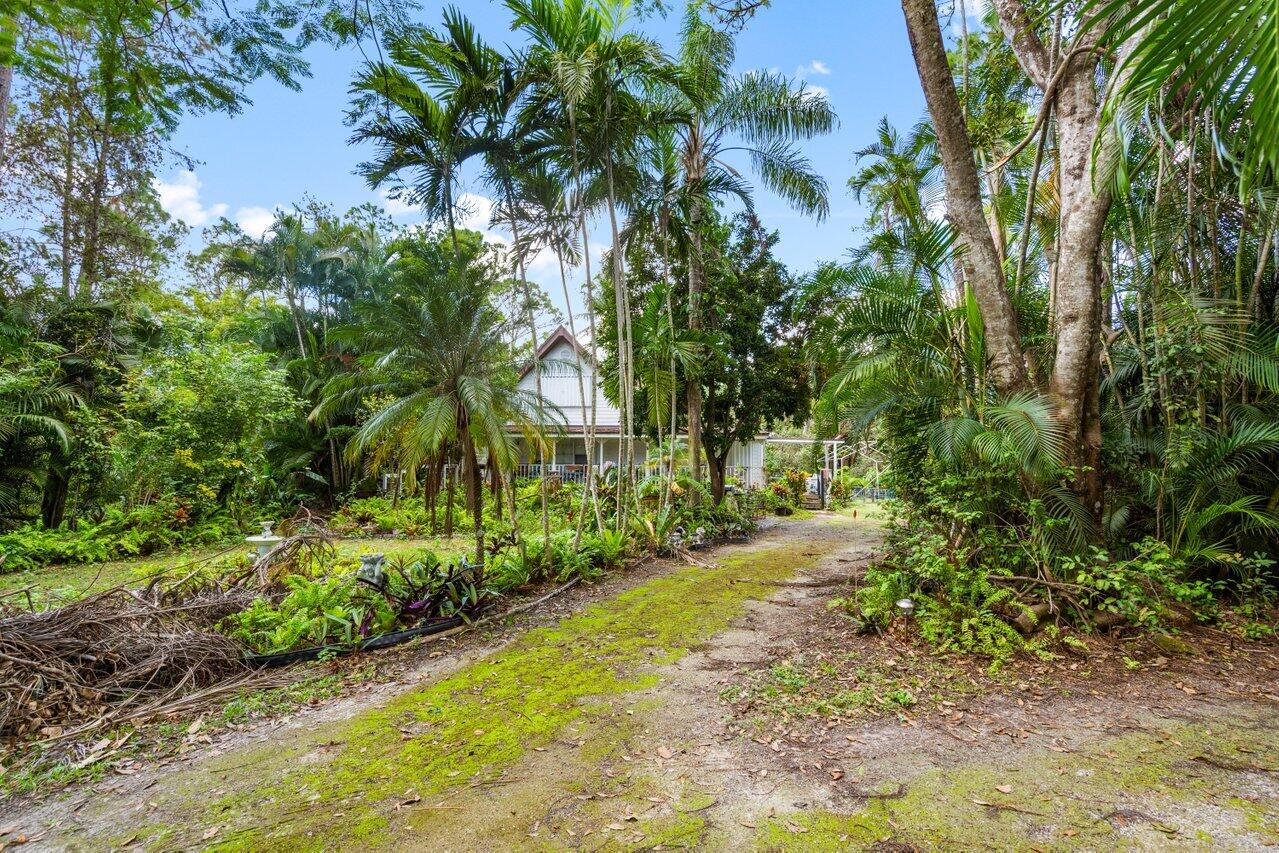 10310 154th Road North Jupiter, FL 33478 - Photo 2 of 31 Entry