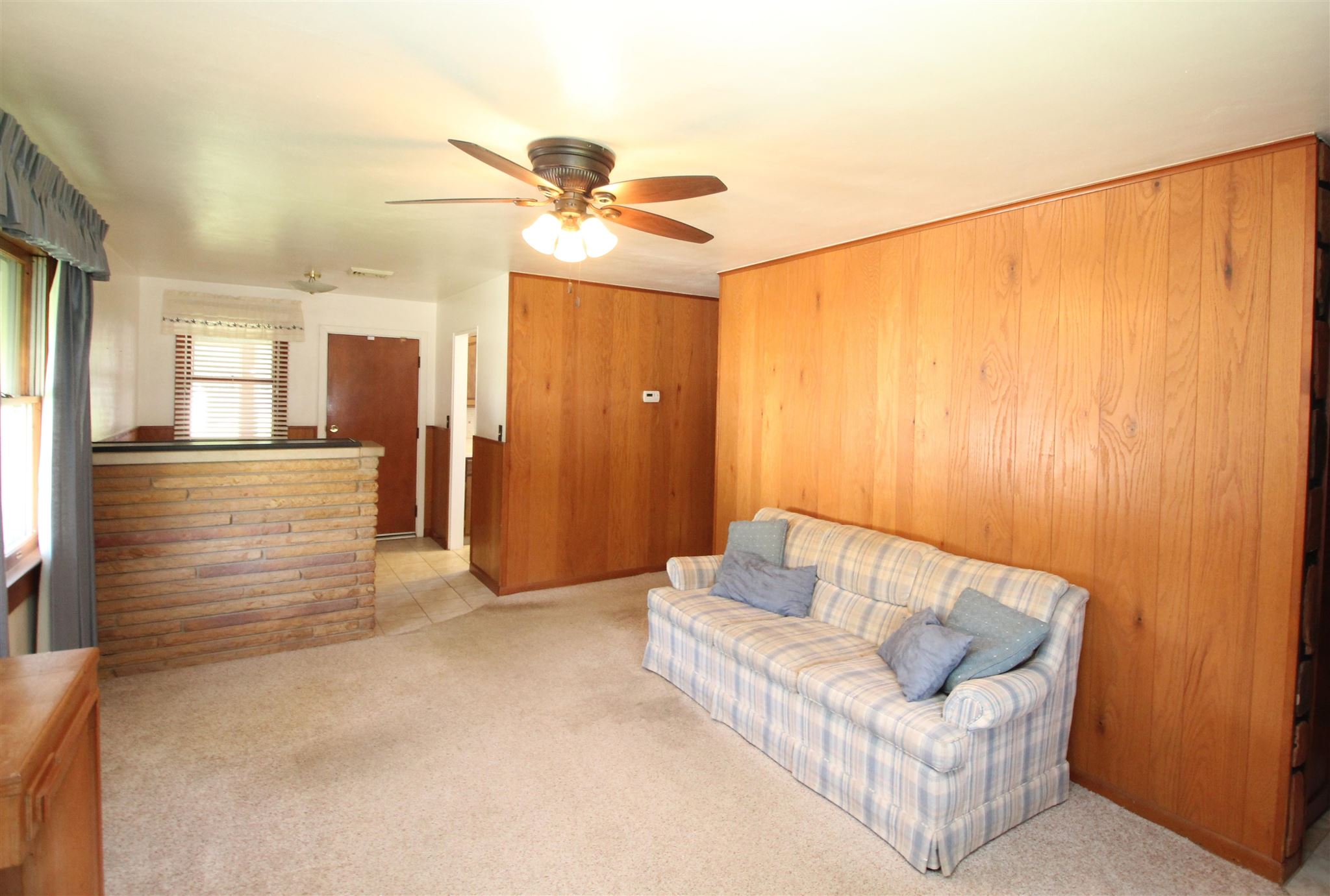 215 Algonquin Road Marquette Heights, IL 61554 - Photo 8 of 31 Gallery Image 8