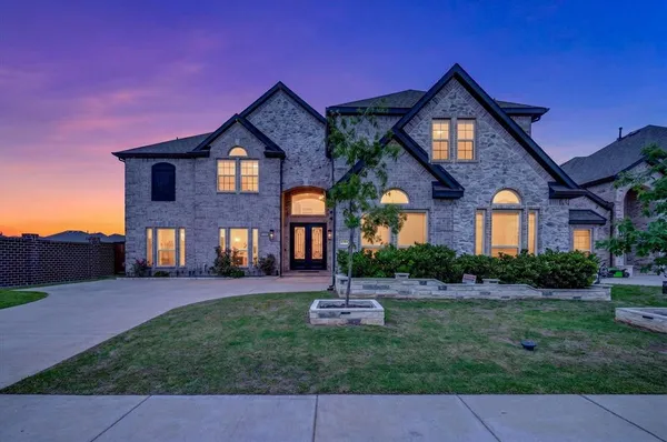 $750,000 | 4504 Barnacre Avenue, Aubrey, TX 76227