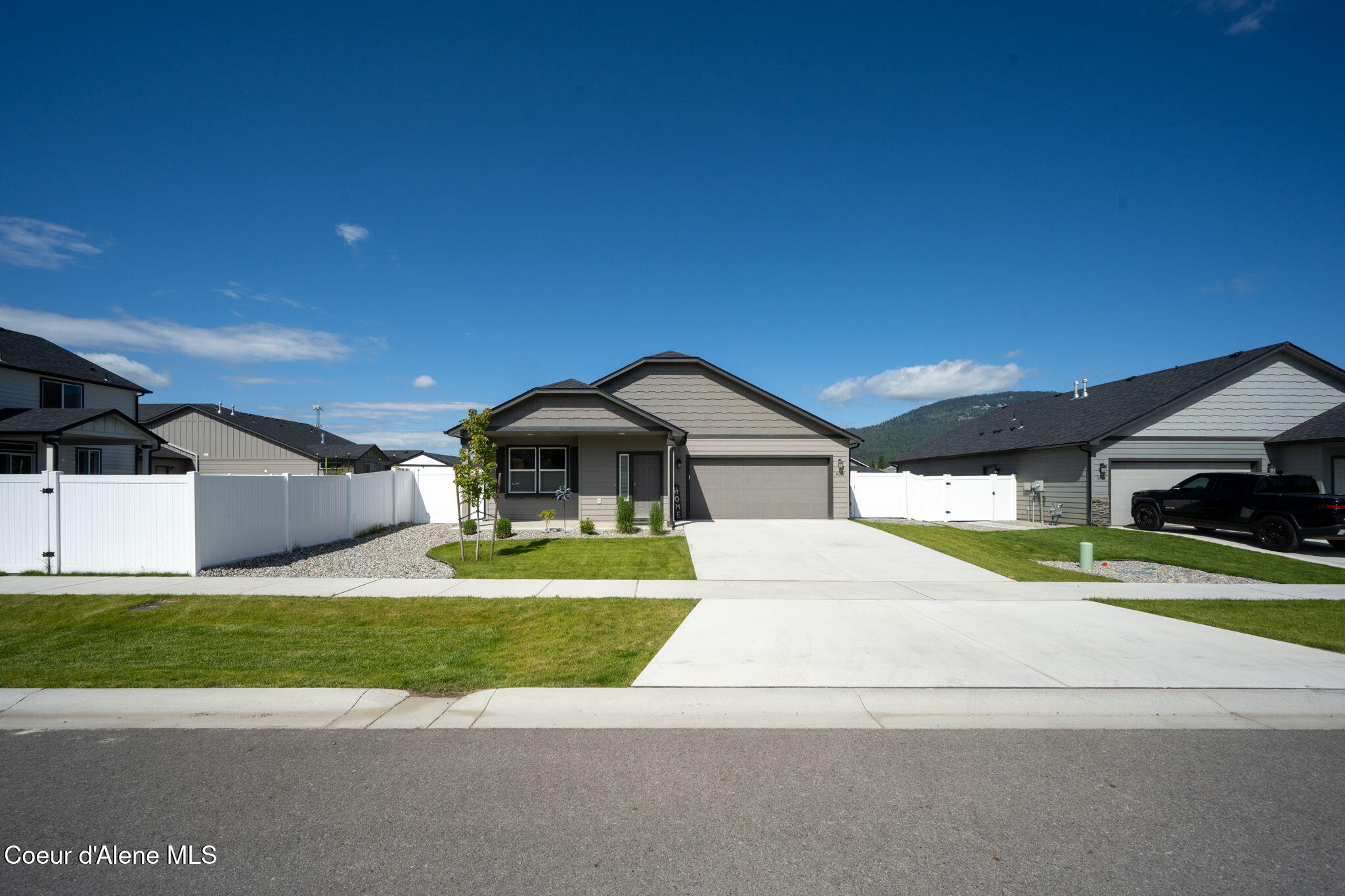 16026 North Hadley Loop Rathdrum, ID 83858 - Photo 4 of 32 Hadley (1) - Copy