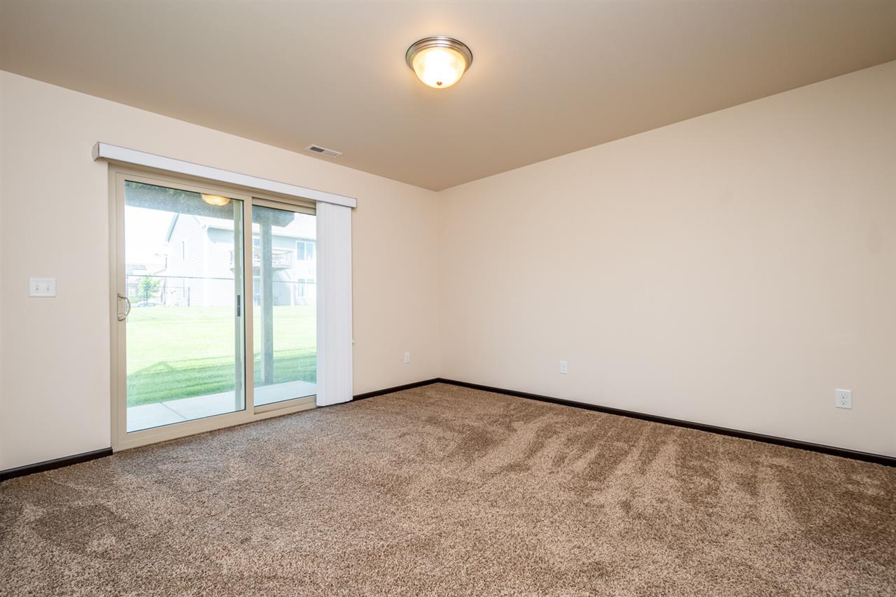 200 Prairie Rose Place Solon, IA 52333 - Photo 16 of 20 Gallery Image 16