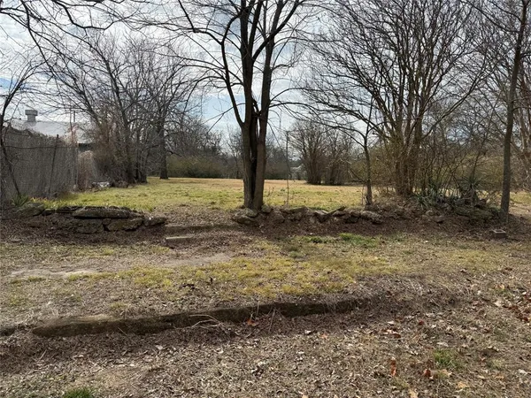 $40,000 | 228 East Nelson Street, Denison, TX 75021