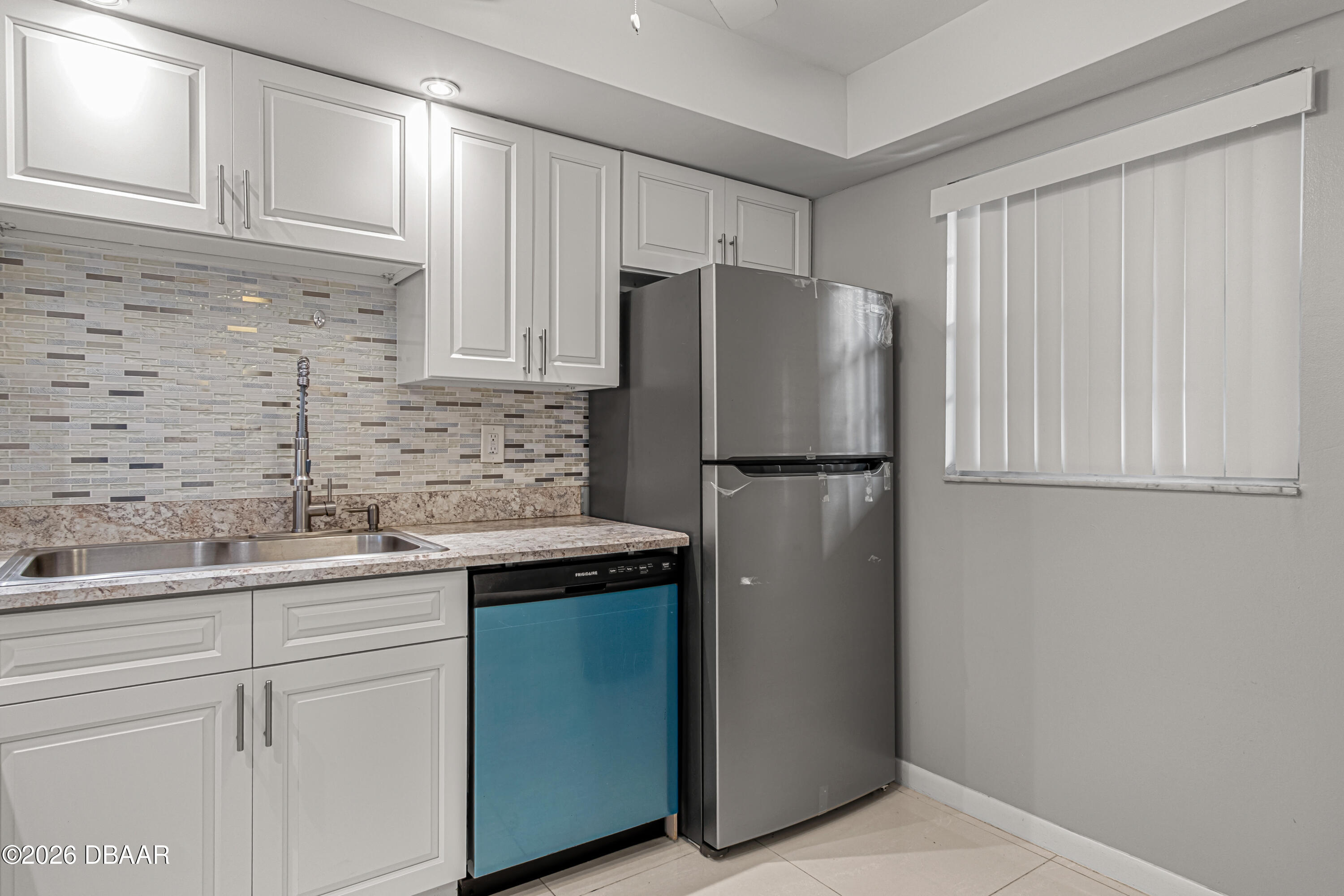 640 North Nova Road, Unit 409 Ormond Beach, FL 32174 - Photo 7 of 33 640 N Nova Rd, #409 (5 of 31)