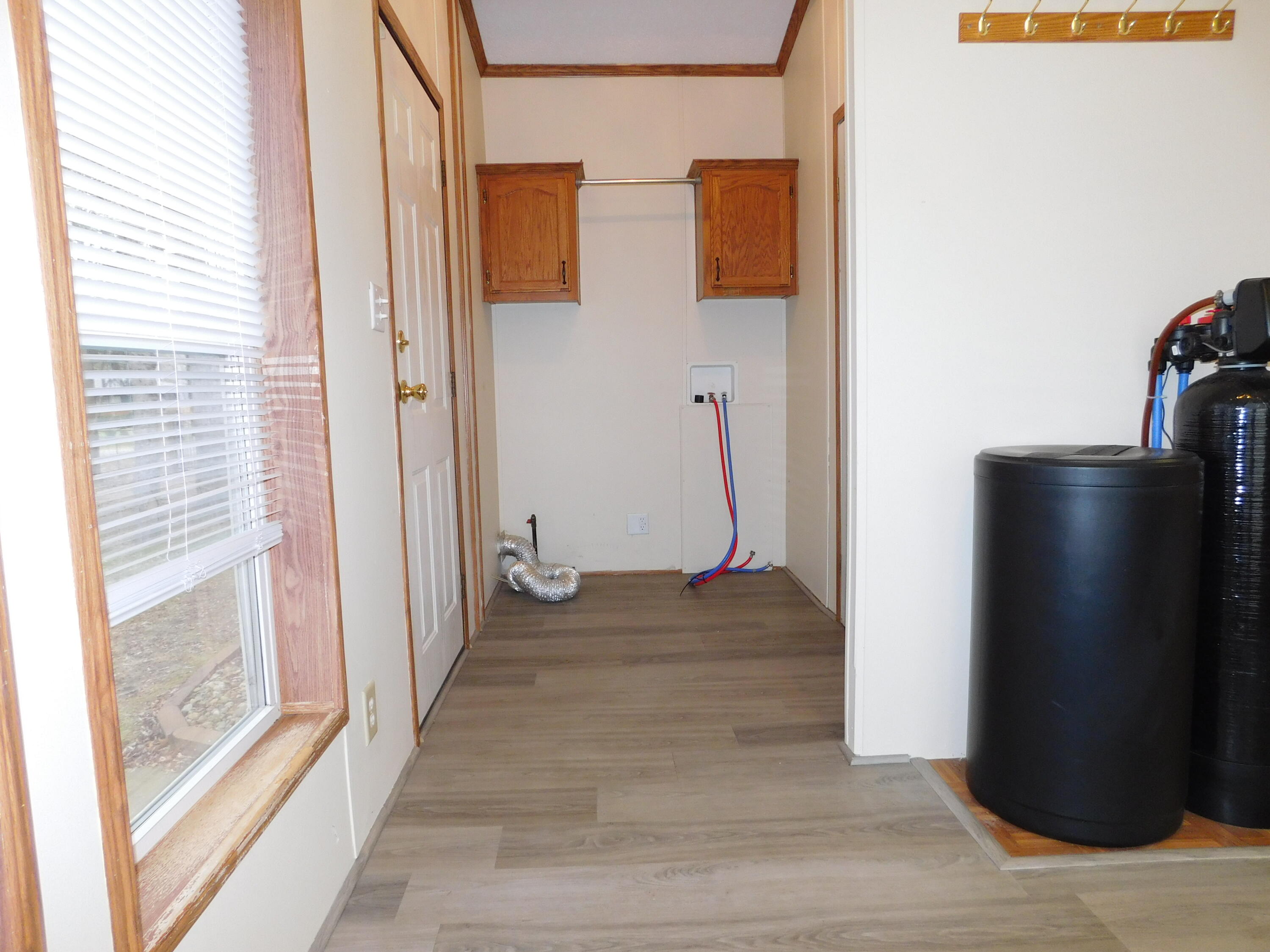 4218 Pier Road Benton Harbor, MI 49022 - Photo 12 of 47 DSCN5041