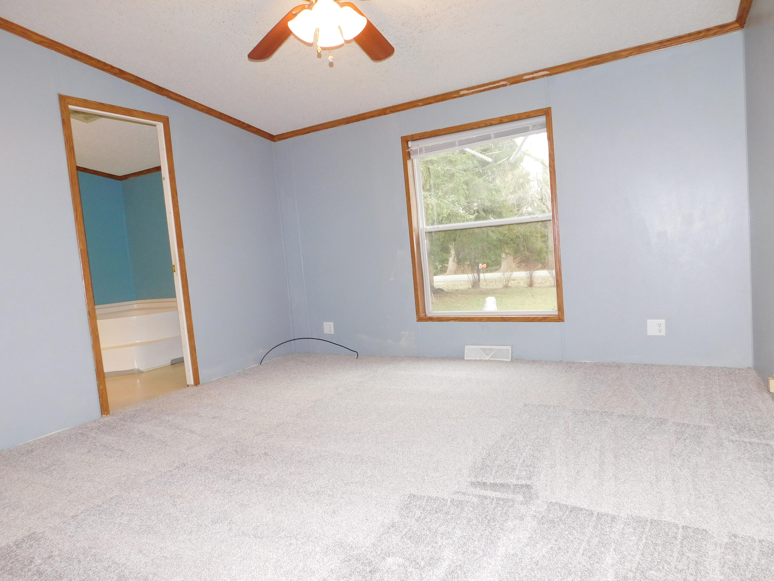4218 Pier Road Benton Harbor, MI 49022 - Photo 14 of 47 DSCN5043