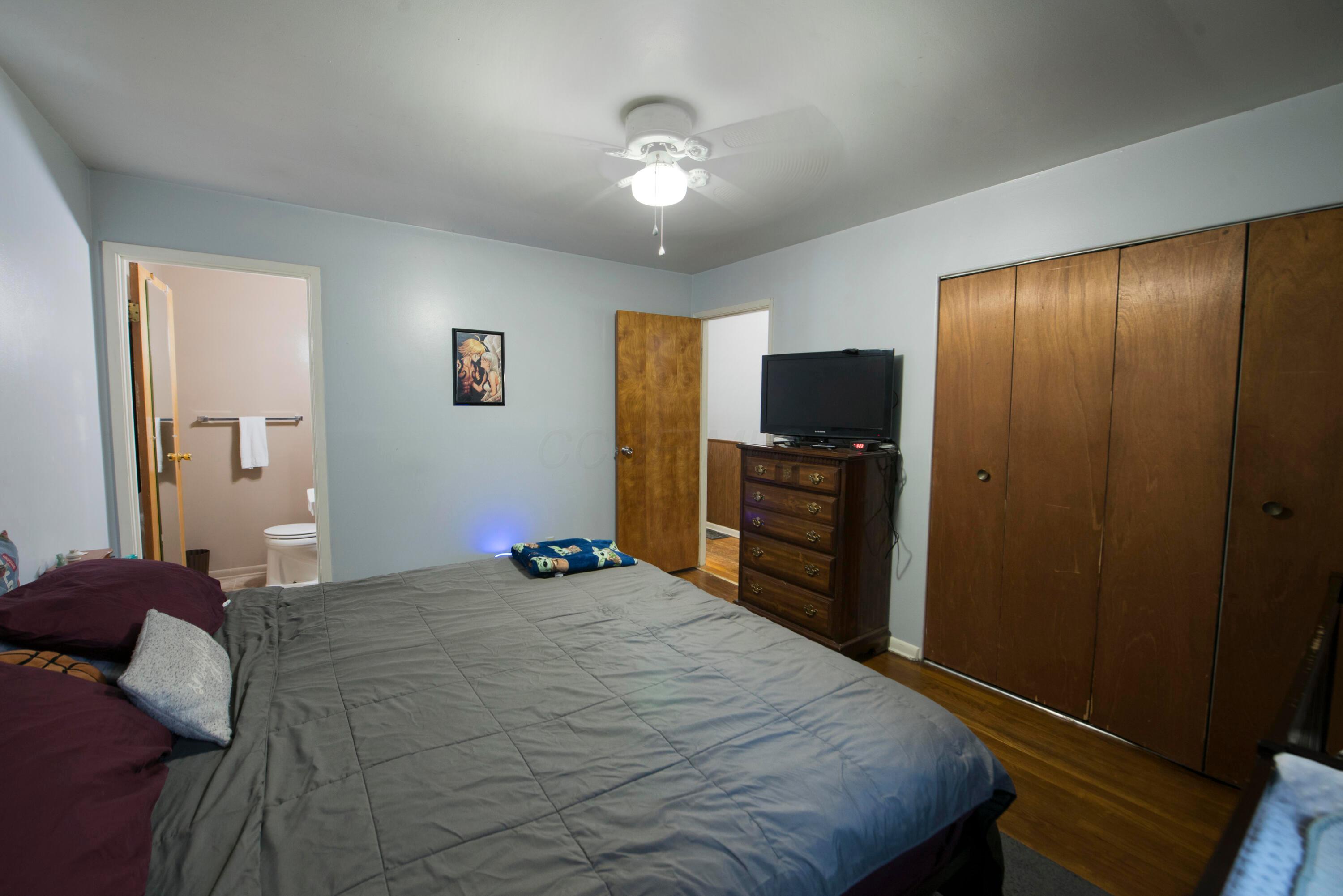 1564 Smith Road Columbus, OH 43207 - Photo 15 of 52 DRM_7495