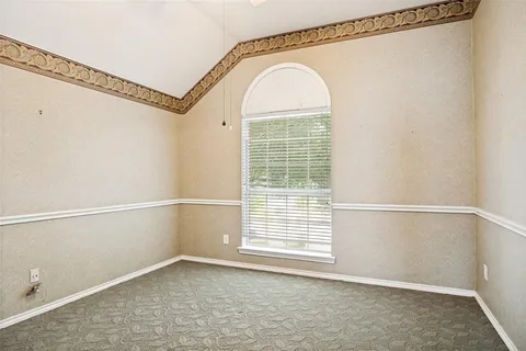$525,000 | 304 Kahala Drive, Dallas, TX 75218