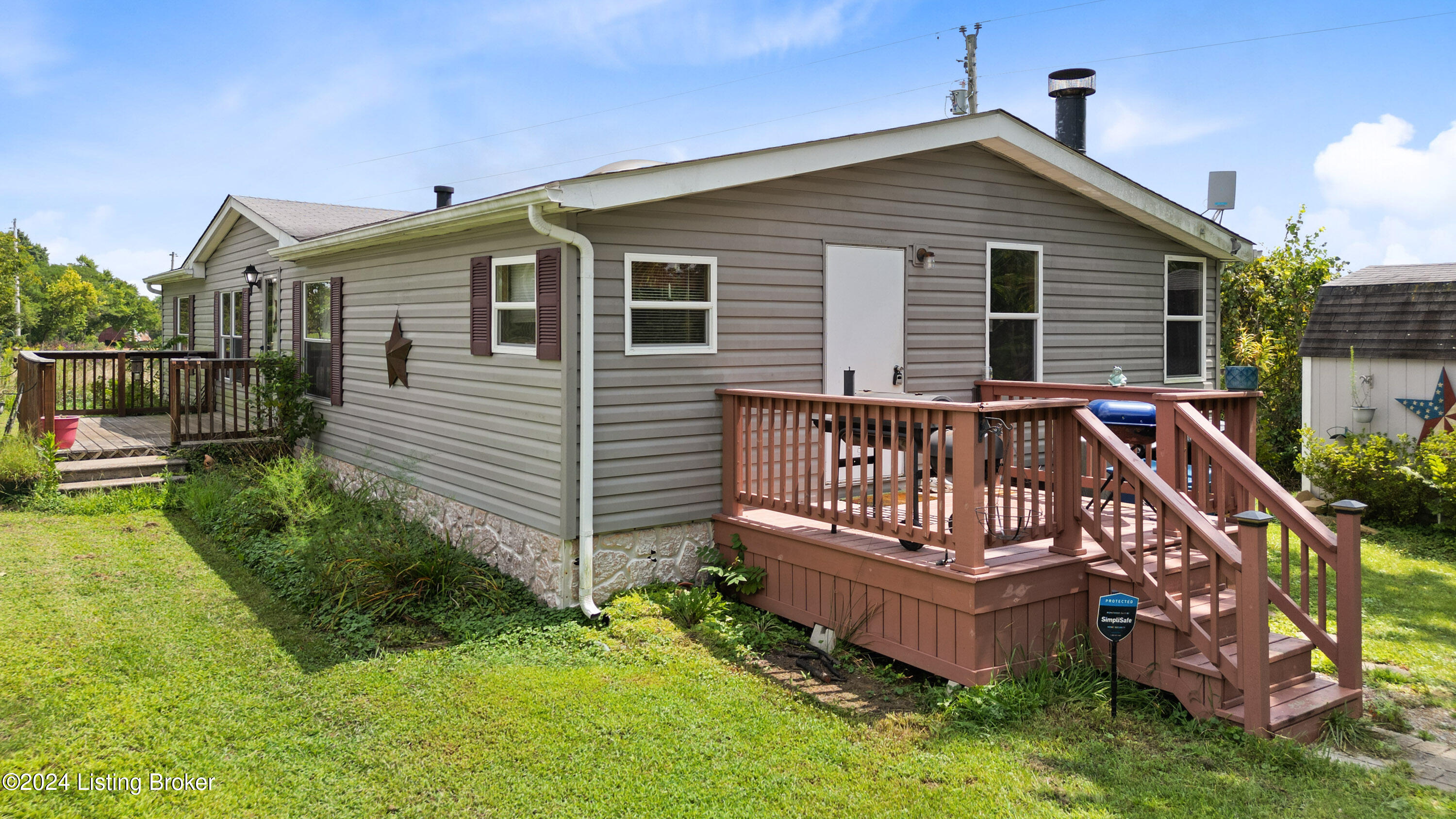 2990 Hickory Ridge Road Waddy, KY 40076 - Photo 23 of 29 003