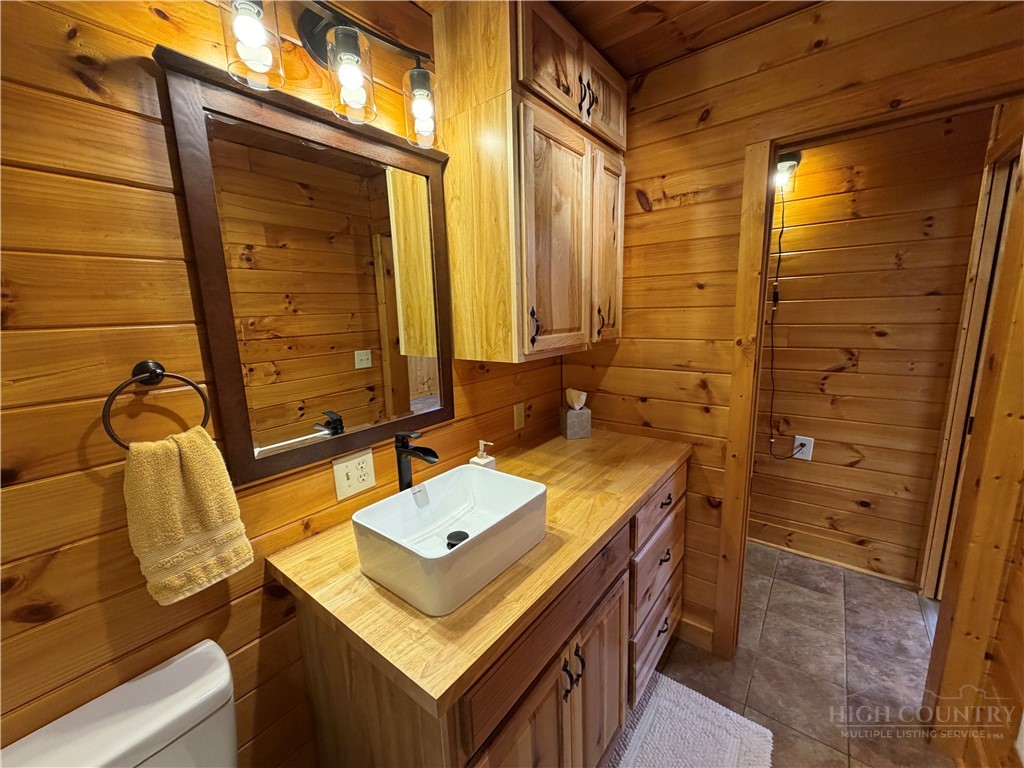 144 South Flatwoods Road Creston, NC 28615 - Photo 17 of 36 Gallery Image 17