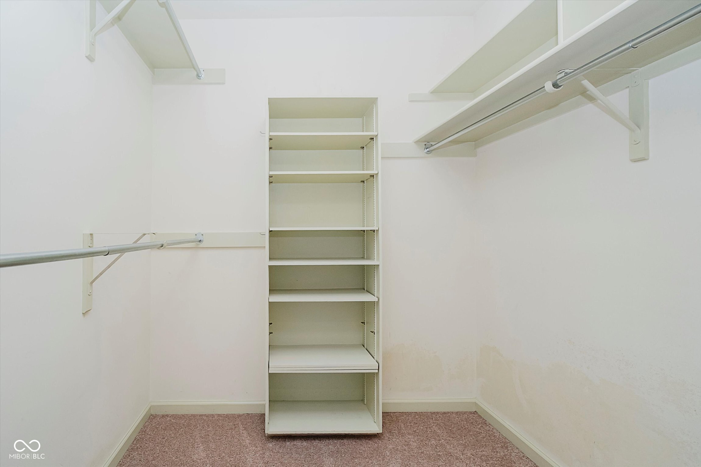 8649 Cricket Tree Lane Indianapolis, IN 46260 - Photo 30 of 58