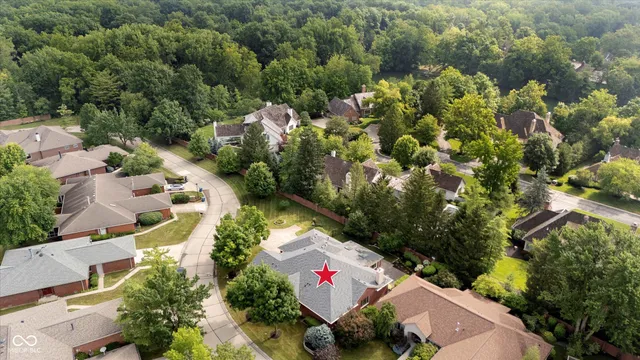 $600,000 | 8649 Cricket Tree Lane, Indianapolis, IN 46260