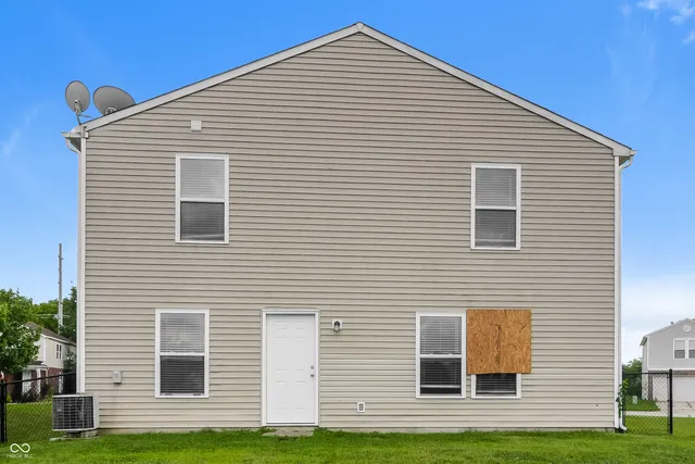 $1,665 | 944 Shenandoah Way, Greenwood, IN 46143