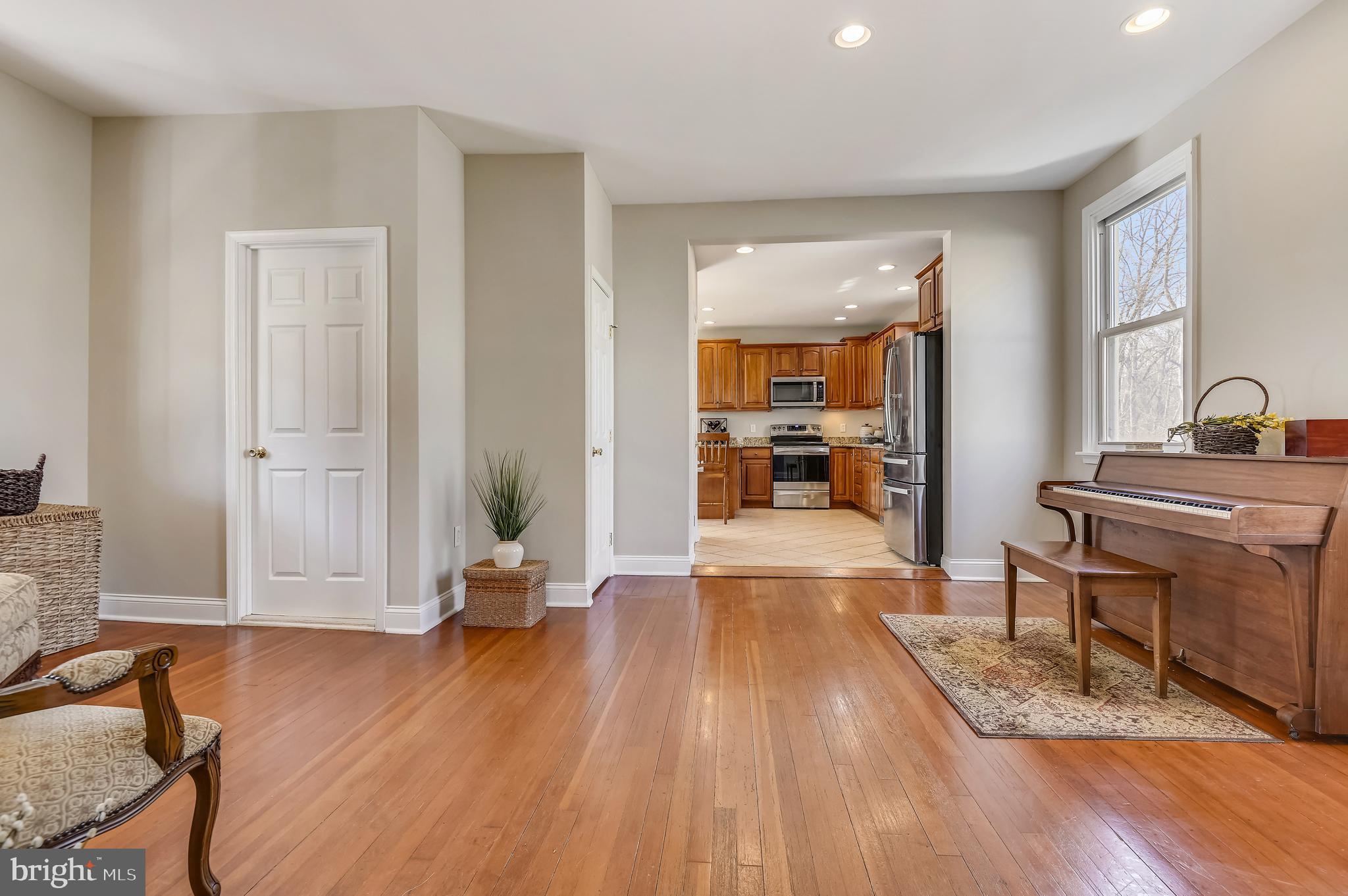1604 South Rolling Road Halethorpe, MD 21227 - Photo 11 of 53
