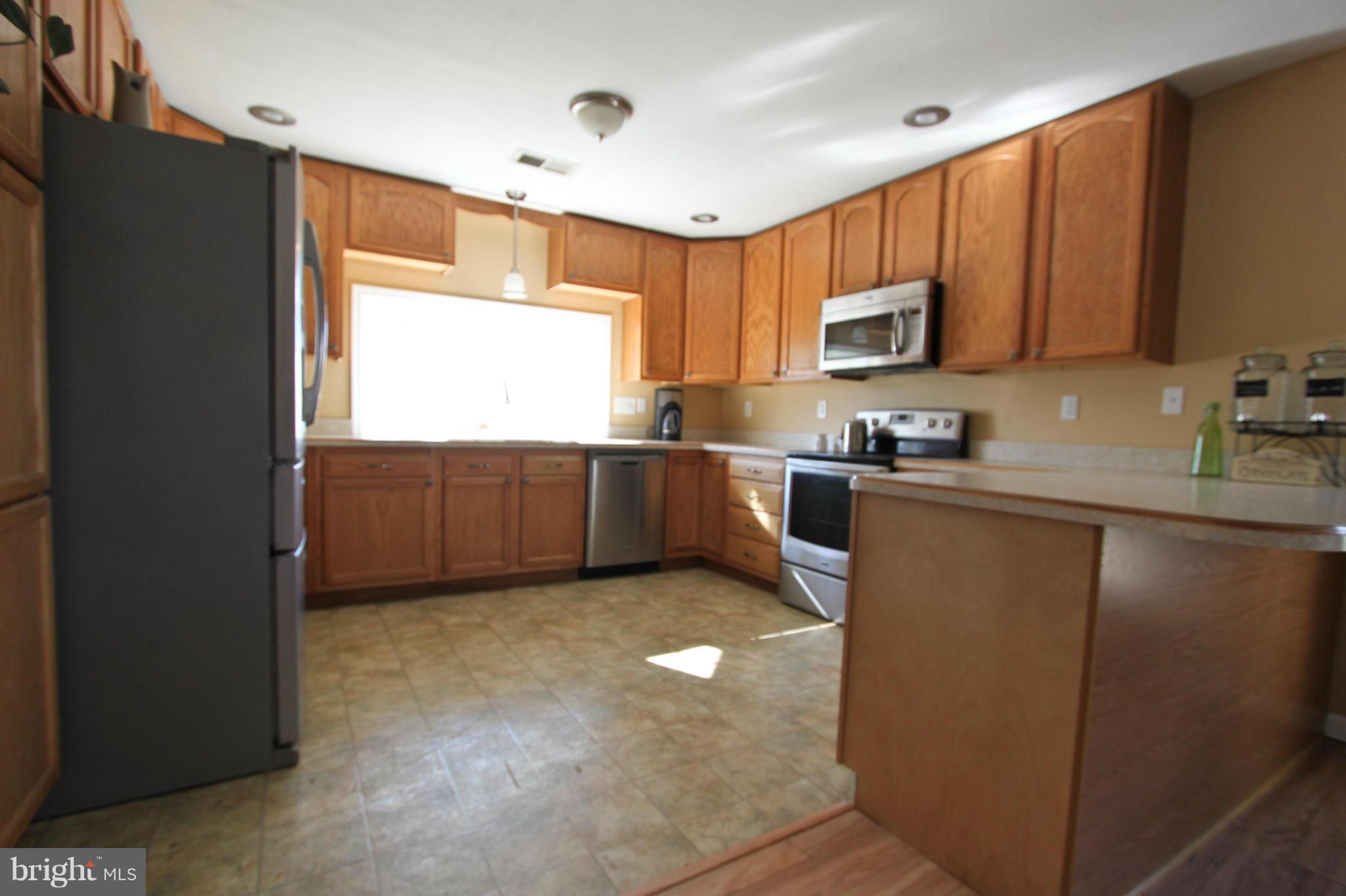 351 Thistle Ridge Lane Ranson, WV 25438 - Photo 11 of 30 Kitchen
