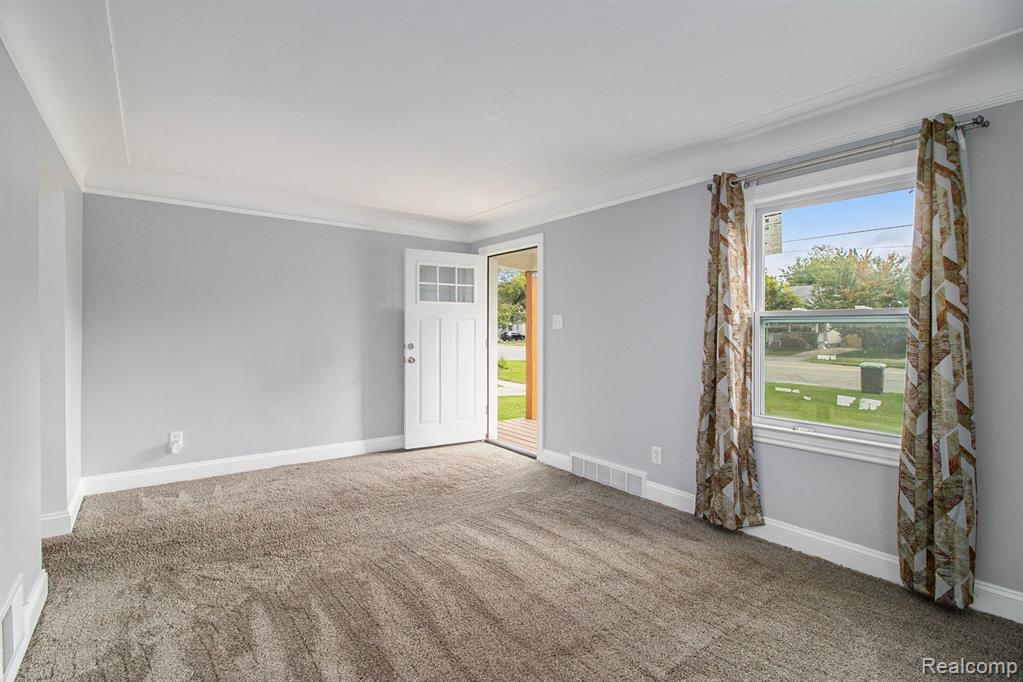 6660 Pelham Road Taylor, MI 48180 - Photo 13 of 19