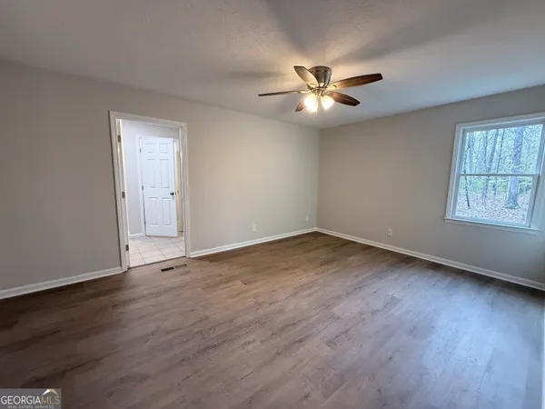 $269,900 | 402 Ginger Circle, LaGrange, GA 30240