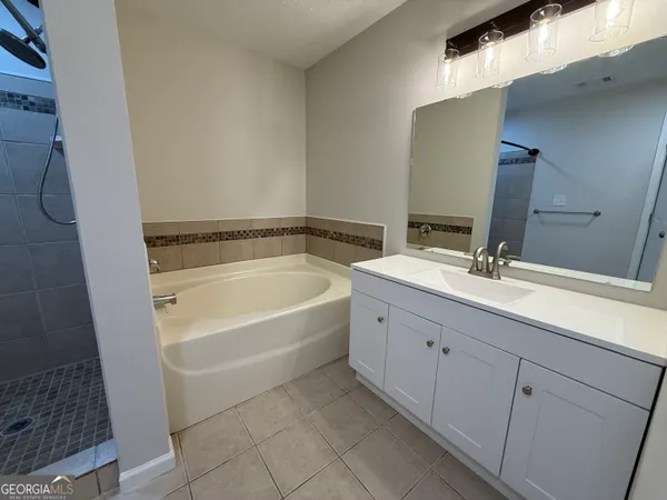 $269,900 | 402 Ginger Circle, LaGrange, GA 30240