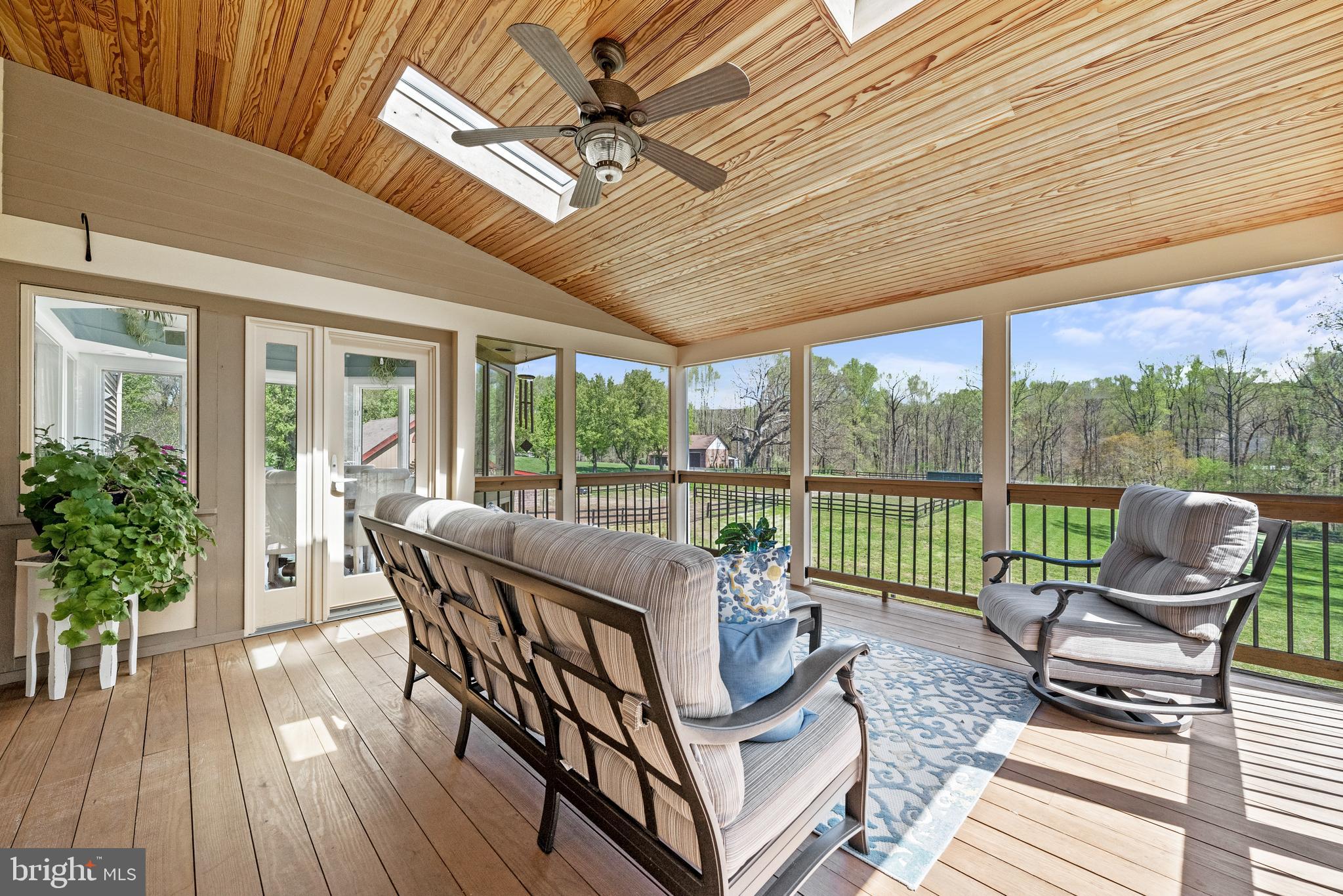 18421 New Hampshire Avenue Ashton, MD 20861 - Photo 13 of 55