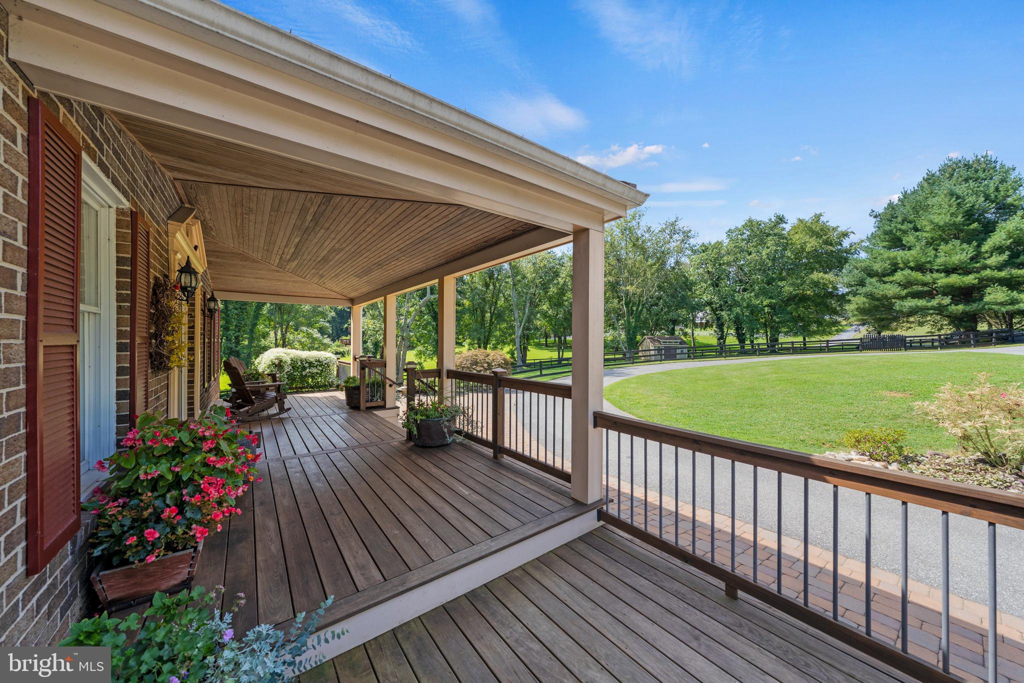 18421 New Hampshire Avenue Ashton, MD 20861 - Photo 2 of 55