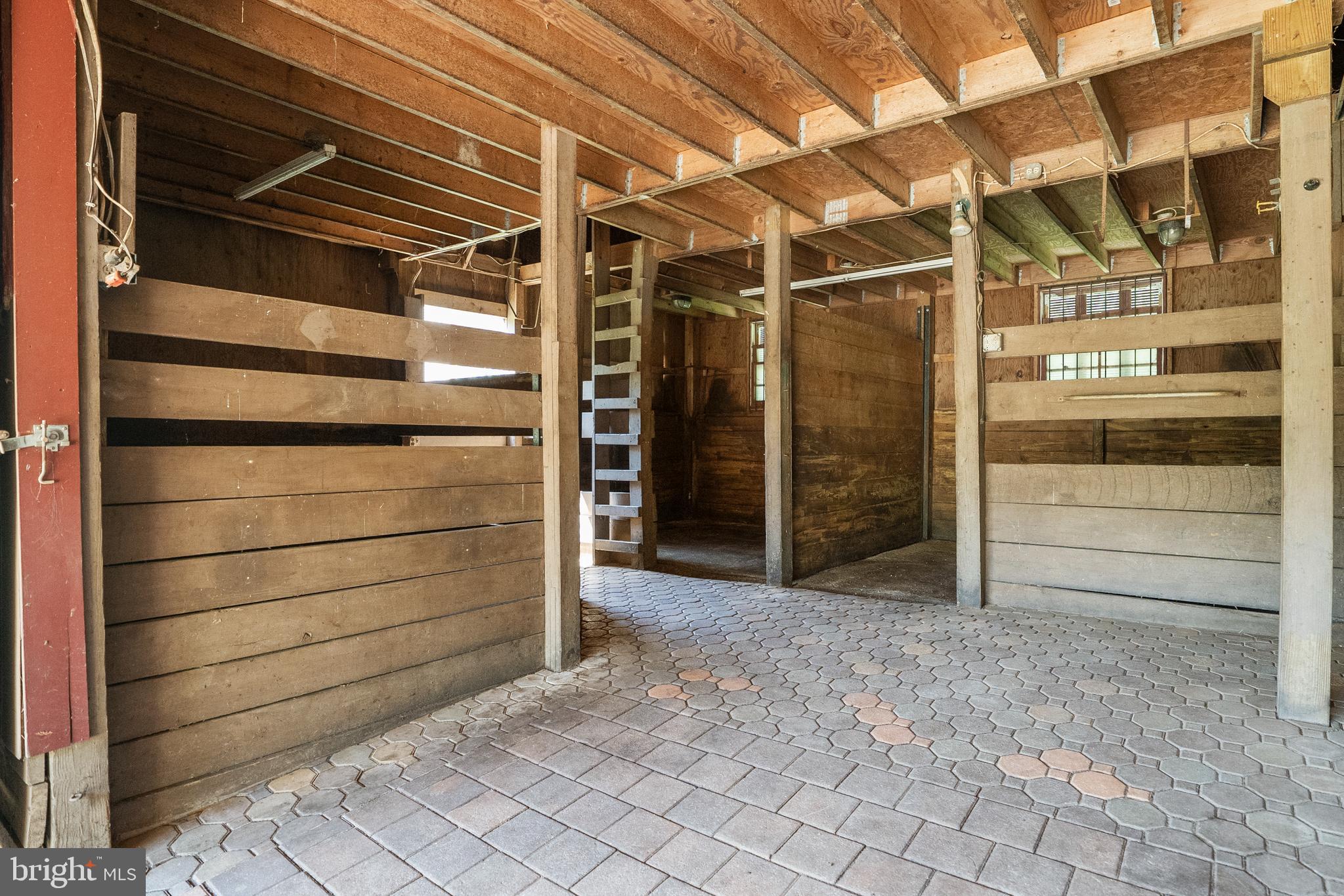 18421 New Hampshire Avenue Ashton, MD 20861 - Photo 28 of 55